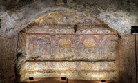 Tìm thấy bức tranh khảm 2.300 năm tuổi quý hiếm dưới lòng thành Rome 
