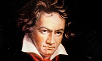 Nghiên cứu mới nhất tiết lộ nguyên nhân thiên tài âm nhạc Beethoven bị điếc và viêm gan 