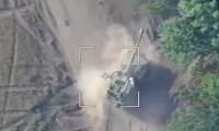 UAV Nga phá hủy pháo tự hành AHS Krab của Ukraine 