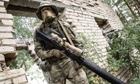 Súng trường Vykhlop bullpup của an ninh Nga xuất hiện trong chiến dịch quân sự ở Ukraine?