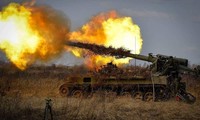 Nga tiếp tục chuyển pháo tự hành 2S5 Giatsint-S ‘bách phát bách trúng’ tới Ukraine