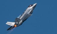 Tiêm kích F-35 của Mỹ lần đầu cất cánh trên bầu trời Ấn Độ 