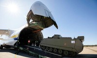 Australia chuẩn bị xe bọc thép và lô đạn pháo mới cho Ukraine 