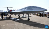 Trung Quốc phát triển máy bay tự sát tầm xa mới 