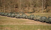 Ukraine ‘bắt tay’ với Thụy Điển sản xuất 1.000 xe chiến đấu bộ binh CV-90 