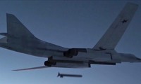 Máy bay ném bom Tu-160 của Nga trang bị tên lửa hành trình có tầm bắn 6.500 km 