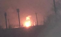 Máy bay không người lái tiếp tục tấn công nhà máy lọc dầu Nga