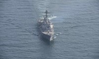 Mỹ triển khai thêm tàu chiến đến Trung Đông