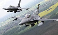Ukraine công bố video vận hành thiết bị mô phỏng tiêm kích F-16