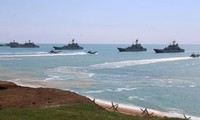 Quan chức Nga phủ nhận Hạm đội Biển Đen rút khỏi Sevastopol