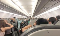 Hình ảnh hành khách chụp lại trên chuyến bay và đưa lên mạng xã hội.