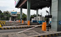 Trạm thu phí tuyến cao tốc TPHCM - Trung Lương hiện vẫn dừng hoạt động. 