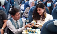 Không khí đặc biệt trên các chuyến bay Vietnam Airlines ngày Quốc tế Phụ nữ