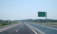 Với cao tốc Bắc Giang - Lạng Sơn, thời gian đi lại giữa Hà Nội - Lạng Sơn rút ngắn còn 2 tiếng 30 phút.