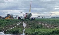 Máy bay hạ cánh trượt khỏi đường bay sân bay Tân Sơn Nhất. Ảnh minh hoạ.