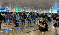 Nới &apos;room&apos; dịp Tết cho sân bay đông khách nhất Việt Nam