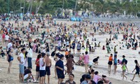 Vì sao du lịch Khánh Hòa thắng nghìn tỷ? 