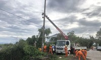Hơn 20.000 khách hàng ở Thừa Thiên-Huế bị mất điện do mưa lớn, giông sét