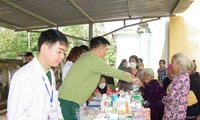 Chung tay chăm sóc sức khỏe đồng bào vùng dân tộc thiểu số ở TT-Huế