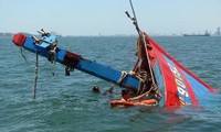 Tàu cá Quảng Nam bị chìm trên biển sau va chạm với tàu nước ngoài 
