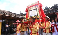 Hơn 300 người diễu hành, rước danh hiệu Di sản văn hóa phi vật thể quốc gia ở Hội An