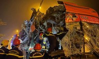 Khởi tố tài xế xe khách vụ tai nạn 16 người thương vong ở Quảng Nam