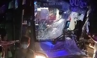Tai nạn giữa xe khách và xe tải, tài xế tử vong