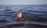 Nam sinh lớp 8 mất tích khi lao ra biển cứu bạn đuối nước