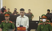 Di chứng sử dụng ma túy, thanh niên vô cớ đâm 2 người thương vong