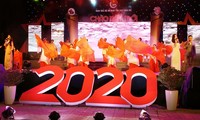Dạ hội thanh niên mừng năm mới 2020, do Tỉnh Đoàn TT-Huế tổ chức, đầy ấn tượng, sắc màu.