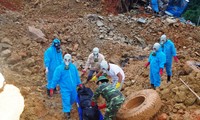 Công ty cổ phần Thủy điện Rào Trăng 3 đã đưa ra những “biện pháp khắc phục” đối với 17 gia đình có người tử vong, mất tích do sự cố sạt lở đất tại thủy điện Rào Trăng 3.