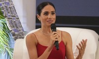 Dù đã từ bỏ tước vị Hoàng gia, Meghan Markle vẫn bị xét nét chuyện ăn mặc