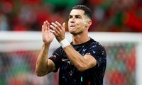 Tại sao Cristiano Ronaldo “bị cấm” mở kênh YouTube hoặc tài khoản TikTok?