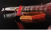 Các đội cứu hộ đã tiếp cận và giải cứu toàn bộ hành khách và phi hành đoàn. May mắn không ai thiệt mạng.