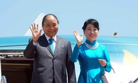 Thủ tướng Nguyễn Xuân Phúc và Phu nhân