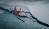 Tàu phá băng hạt nhân Nga chinh phục Bắc Cực
