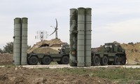 Hệ thống tên lửa phòng không tầm xa S-400 của Nga