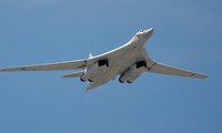 &apos;Thiên nga trắng&apos; Tu-160 thể hiện sức mạnh tại Syria
