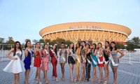 Dàn hoa hậu Philippines nóng bỏng gây &apos;náo loạn&apos; lễ khai mạc SEA Games 30