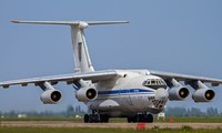 Máy bay vận tải quân sự Il-76