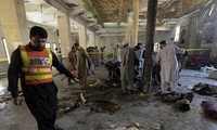 Hiện trường vụ nổ bom trường học ở Pakistan khiến gần 120 người thương vong