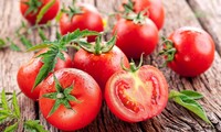 Ăn cà chua cần tránh những sai lầm này kẻo ngộ độc, suy giảm chức năng thận