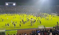 THẾ GIỚI 24H: Bạo loạn ở giải bóng đá vô địch quốc gia Indonesia, 127 người thiệt mạng