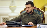 THẾ GIỚI 24H: Tổng thống Ukraine bất ngờ sa thải chỉ huy quân đội cấp cao