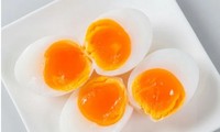 Luộc trứng sai cách có thể gây ngộ độc khi ăn