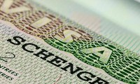 Tăng phí visa khối Schengen từ hôm nay