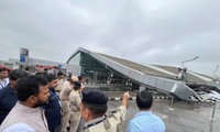 Sập nhà ga sân bay Delhi vừa khánh thành, nhiều người thương vong