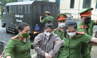 Đề nghị tử hình ‘dì ghẻ’ Nguyễn Võ Quỳnh Trang