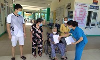 Nữ bệnh nhân 101 tuổi tại Đà Nẵng được xuất viện sáng nay 1/9