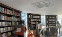 Thư viện siêu đẹp với nhiều góc check-in &apos;xịn xò&apos; ở Đà Nẵng thu hút giới trẻ